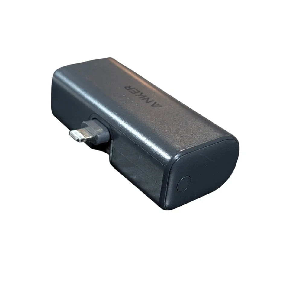Cc7Ub Anker 621 Nano Power Bank, Connects To Apple w/ Lighting, 12W, 5k mAh Used